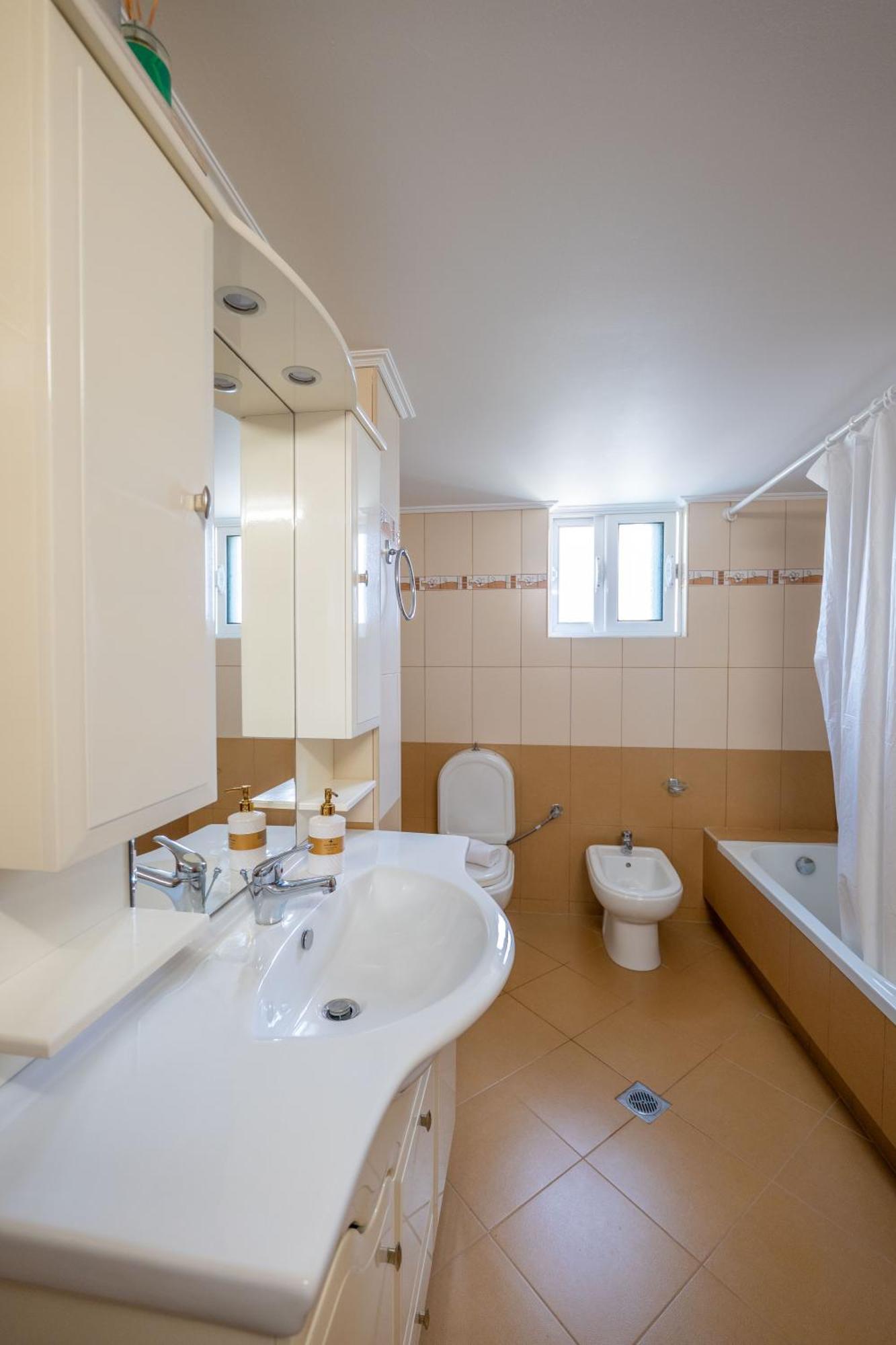 Philoxenia Apartments Saranda المظهر الخارجي الصورة